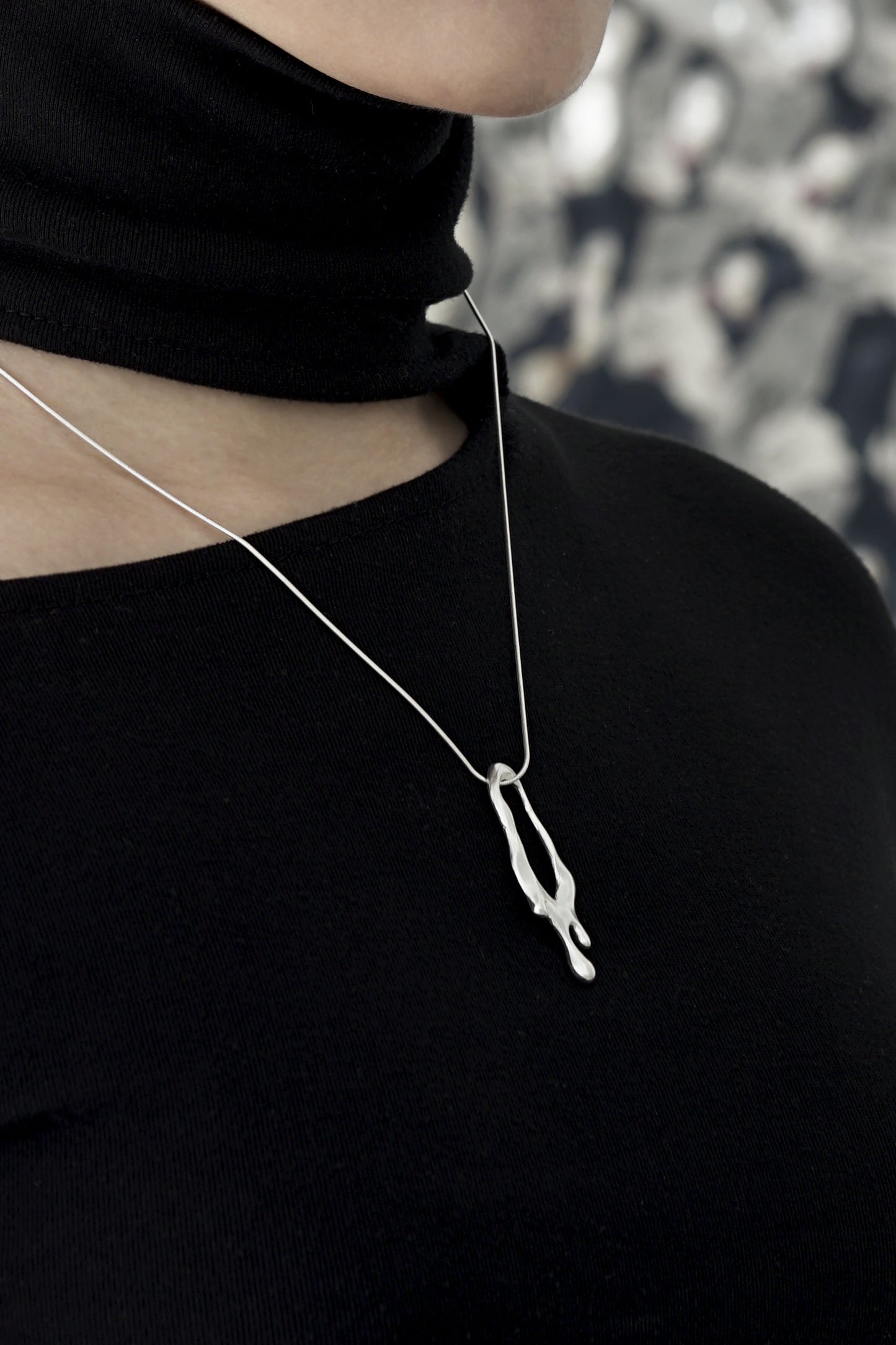 Melting Pendant Necklace