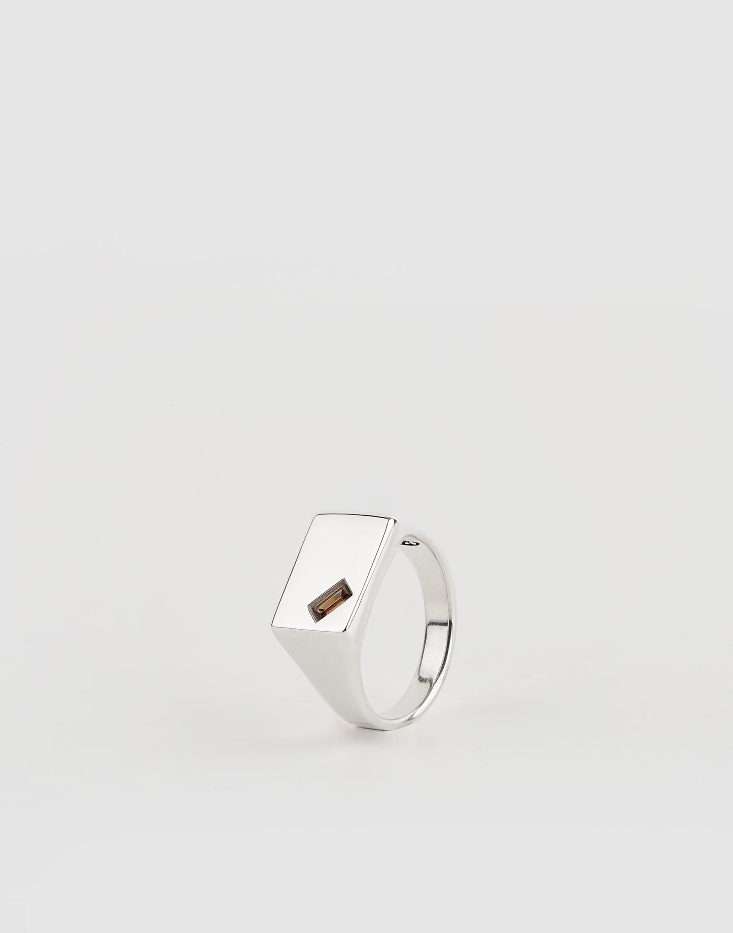 Bruno Signet Ring (brown crystal)