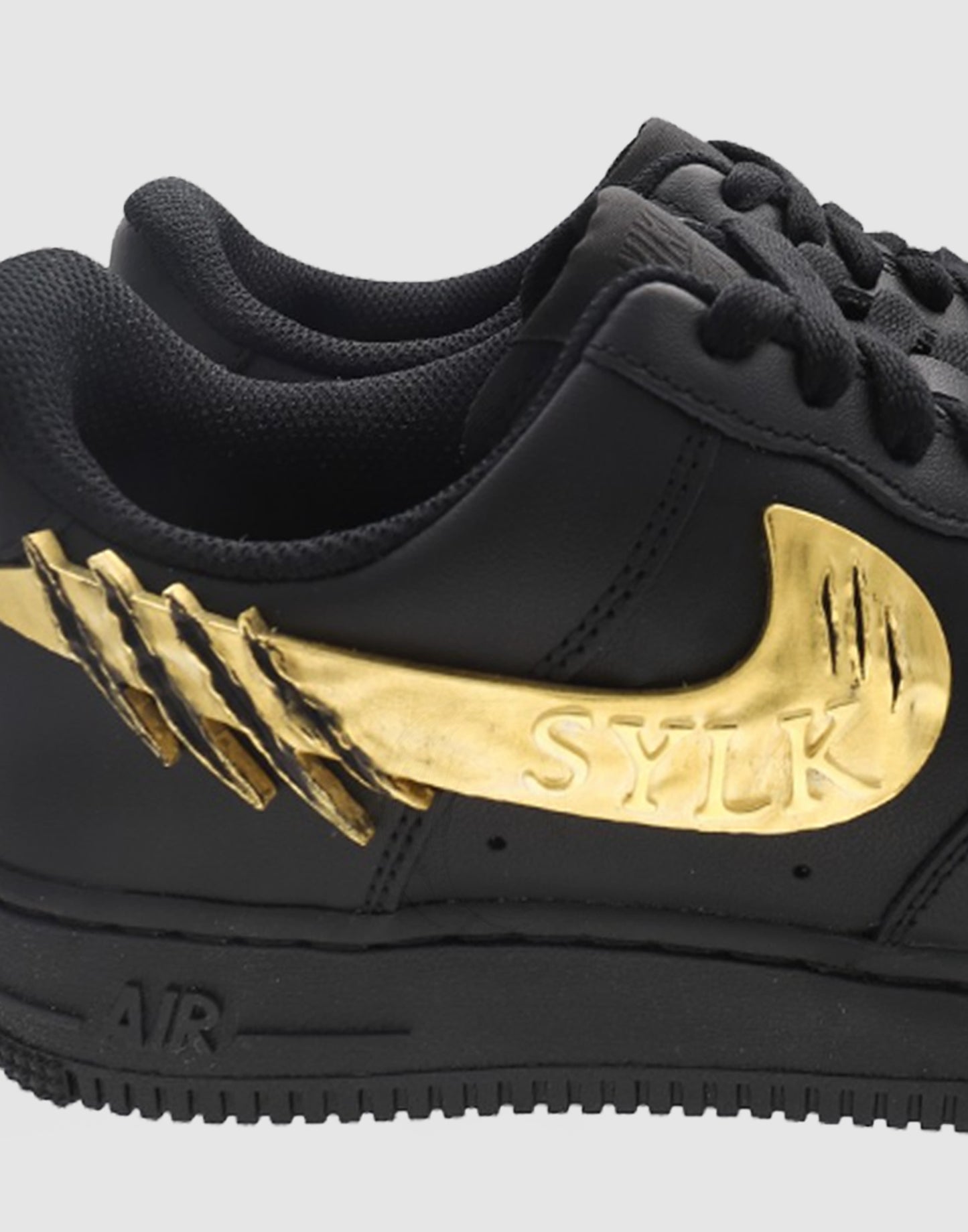 Wolfro NIKE AIR FORCE Jewelry Custom