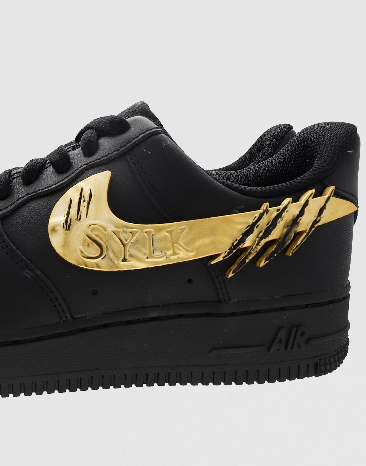 Wolfro NIKE AIR FORCE Jewelry Custom