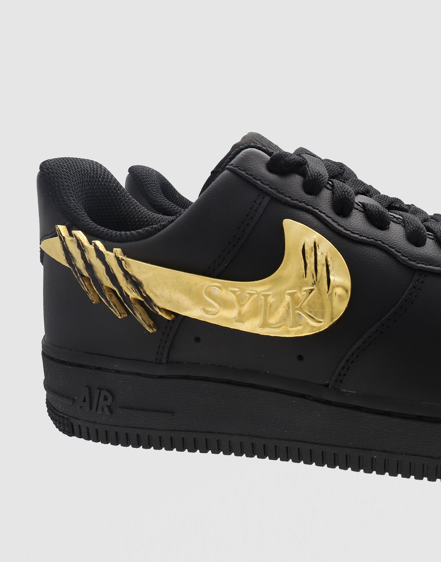 Wolfro NIKE AIR FORCE Jewelry Custom