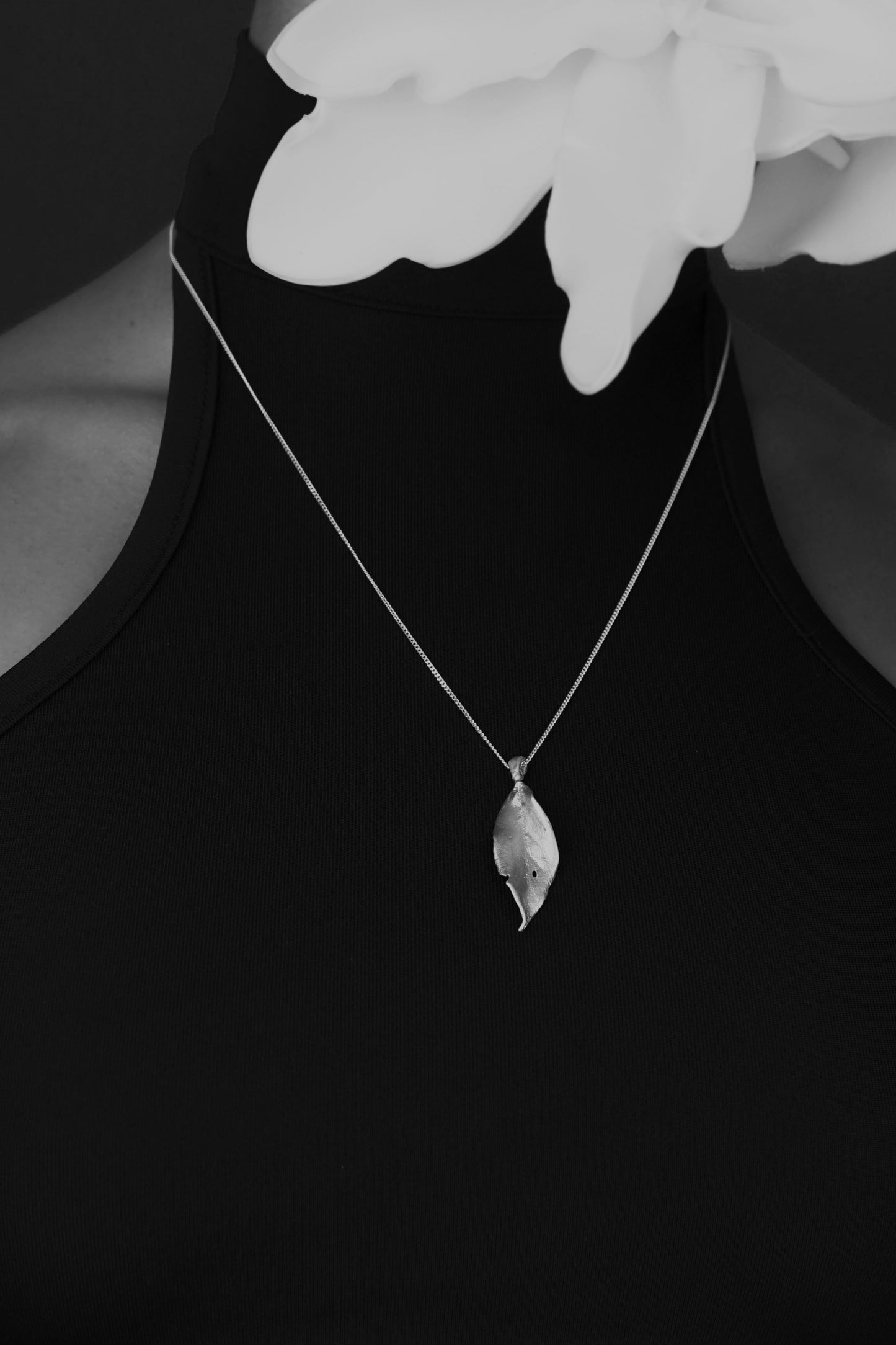 Worm's Peace Lily Necklace