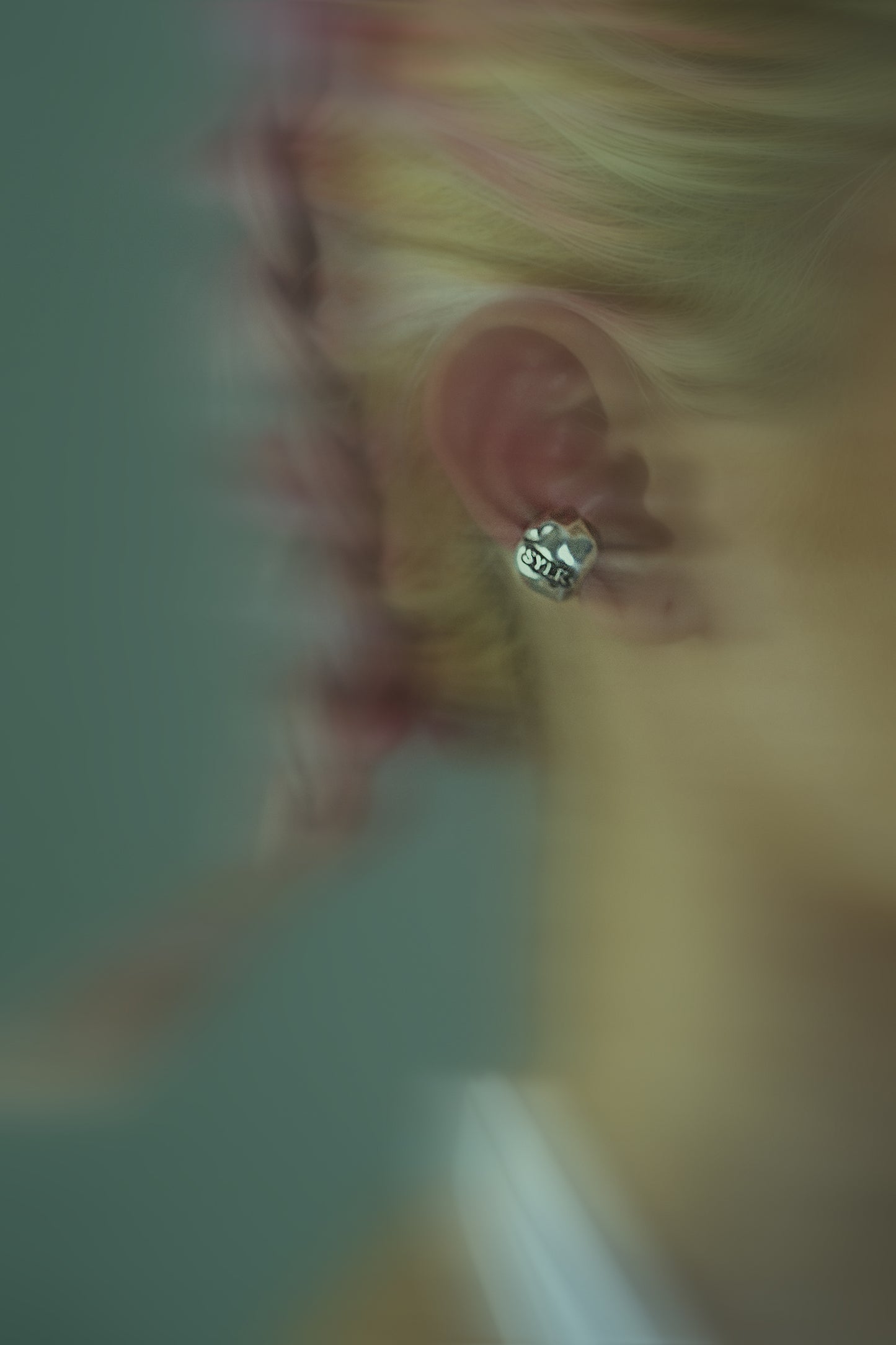 Oumuamua Earcuff