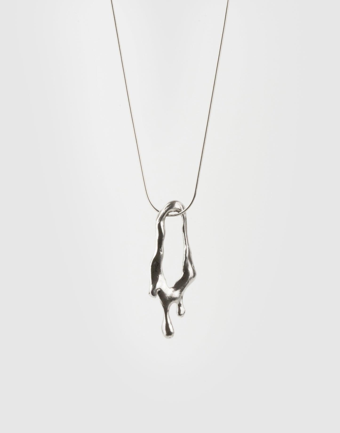 Melting Pendant Necklace